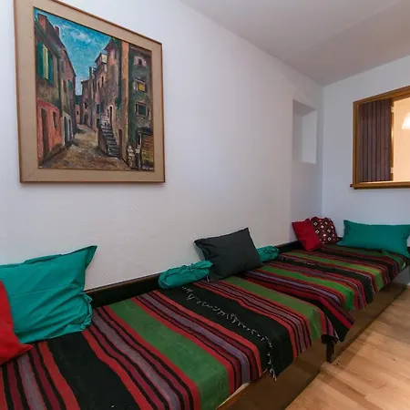 By The Sea Brela, Makarska - 16950 Apartment